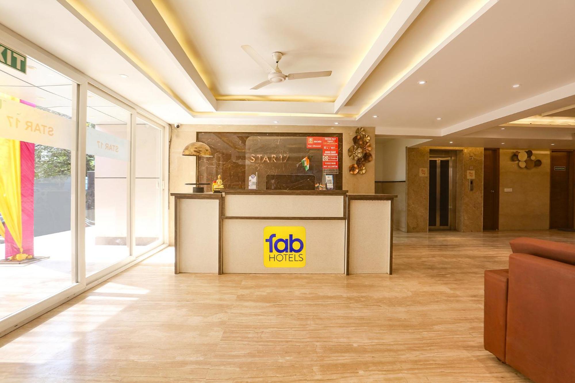 Fabhotel Prime Star 17 - Nr Yashobhoomi Convention Centre Delhi  Ngoại thất bức ảnh